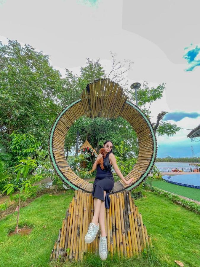 Moly Resort Kampot Bagian luar foto