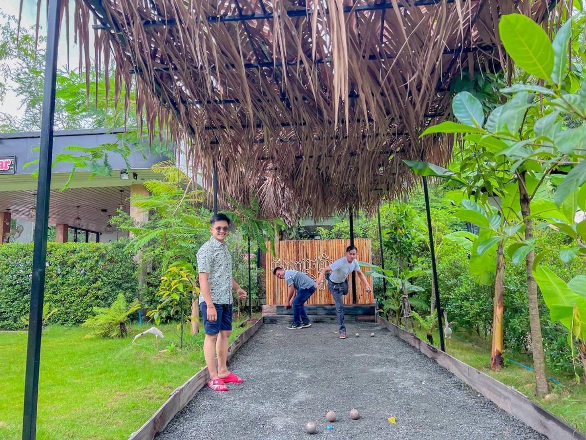 Moly Resort Kampot Bagian luar foto